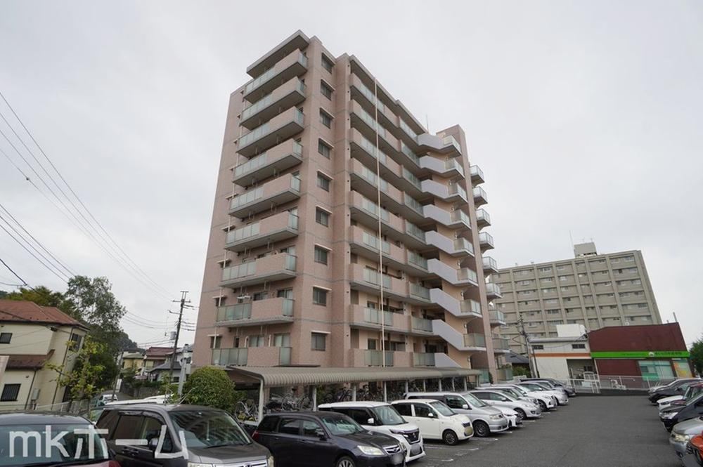 4LDK apartment in Matsudo, Chiba - Photo 1