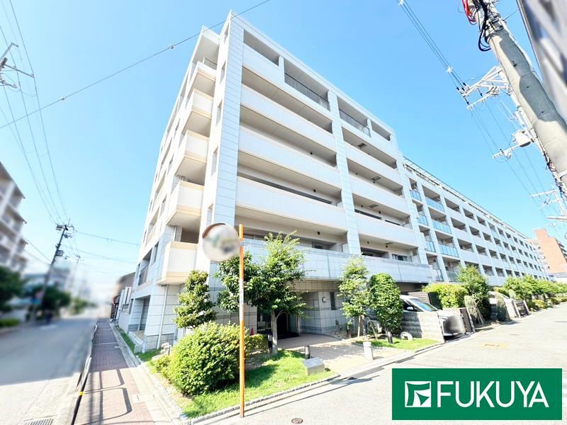 3LDK apartment in Moriguchi, Osaka - Photo 1
