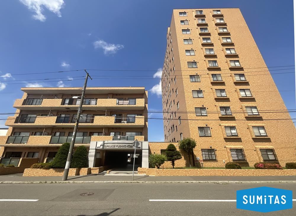 3LDK apartment in Higashi Ward, Sapporo, Hokkaido - Photo 1