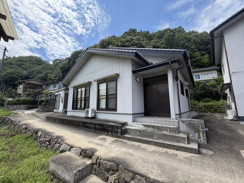3DK house in Onomichi, Hiroshima - Photo 1
