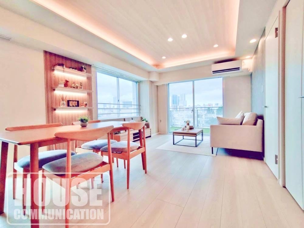 2LDK apartment in Toshima Ward, Tokyo - Photo 1
