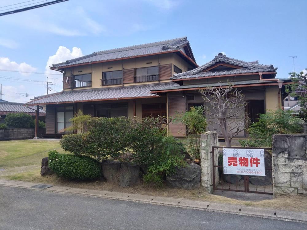 10LDK house in Fushimi Ward, Kyoto - Photo 1