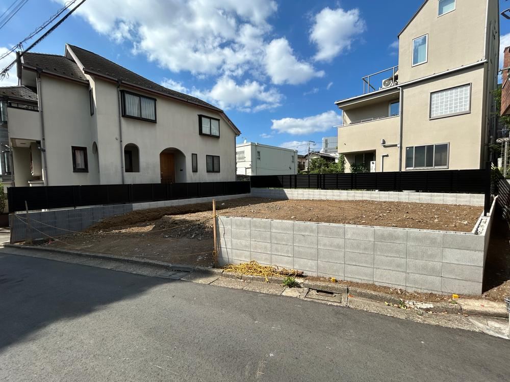 133 m² land in Shibuya Ward, Tokyo - Photo 1
