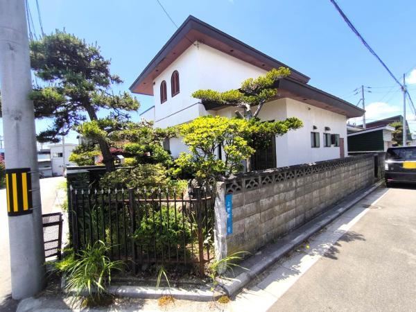 4LDK house in Hakodate, Hokkaido - Photo 1