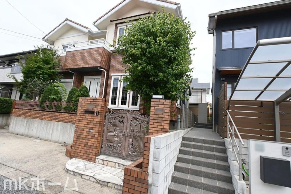 5LDK+S house in Yachiyo, Chiba - Photo 1