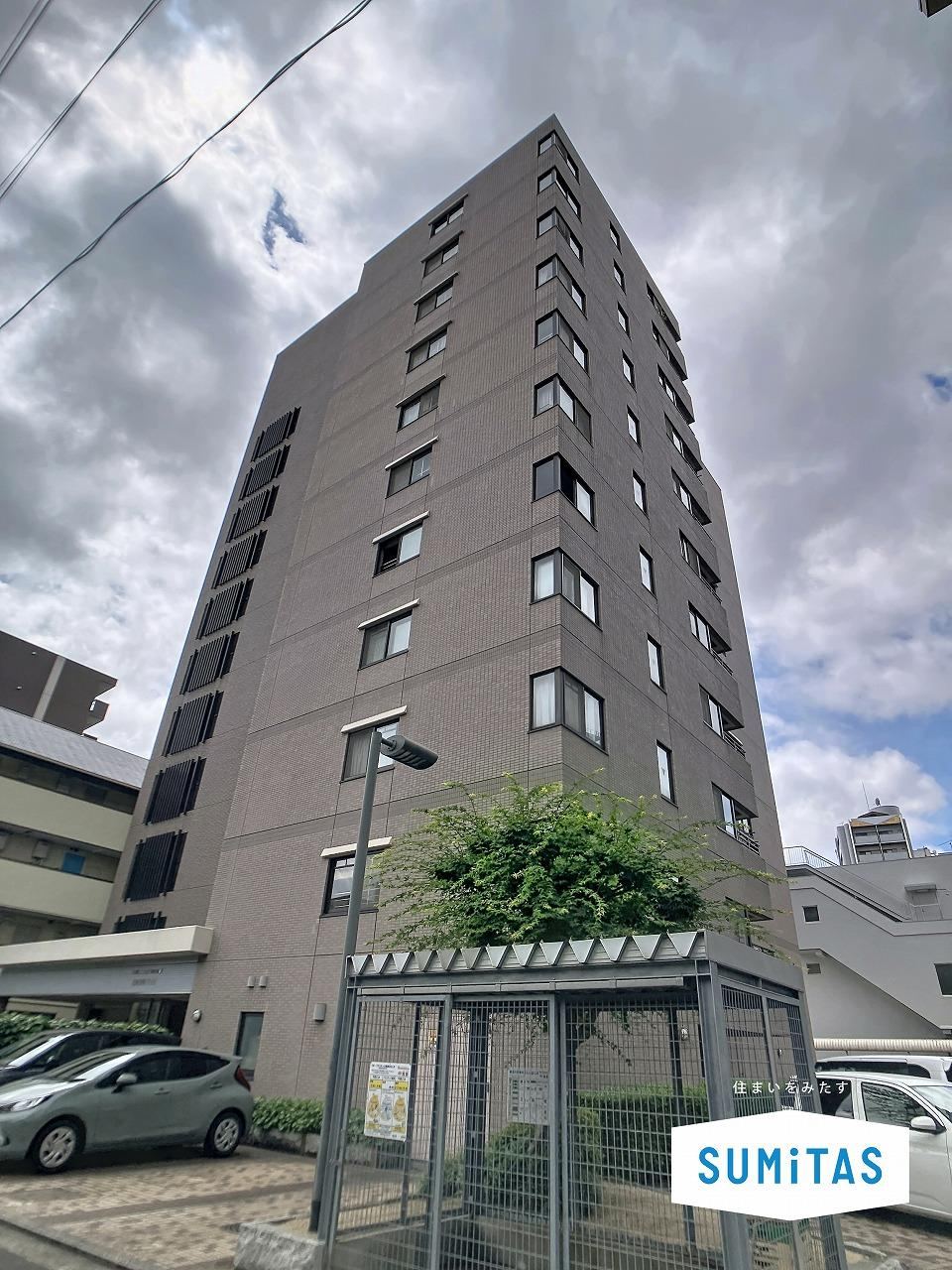 3LDK apartment in Kita Ward, Okayama - Photo 1