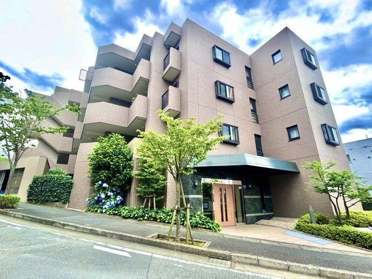 4LDK apartment in Miyamae Ward, Kawasaki, Kanagawa - Photo 1