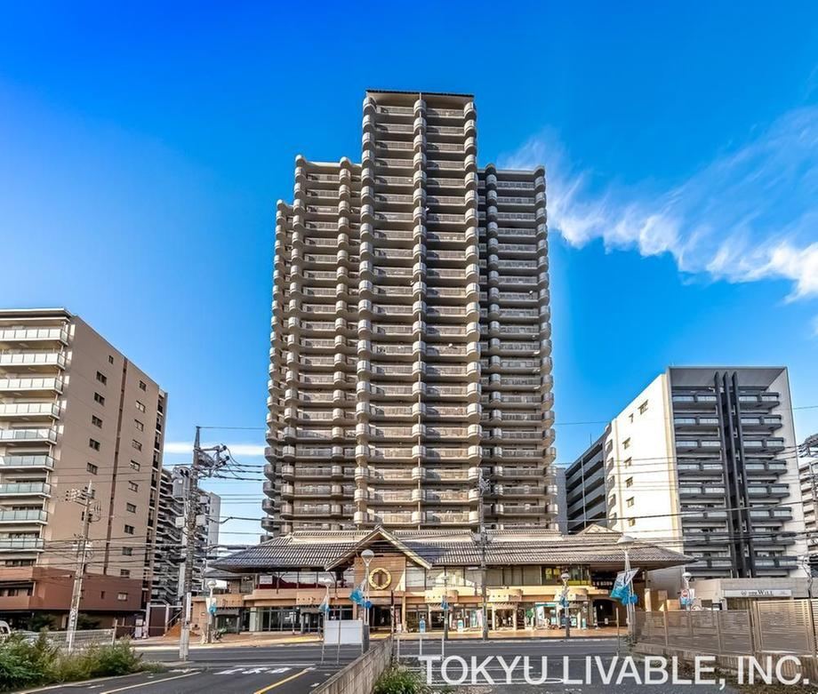 3LDK apartment in Tokorozawa, Saitama - Photo 1