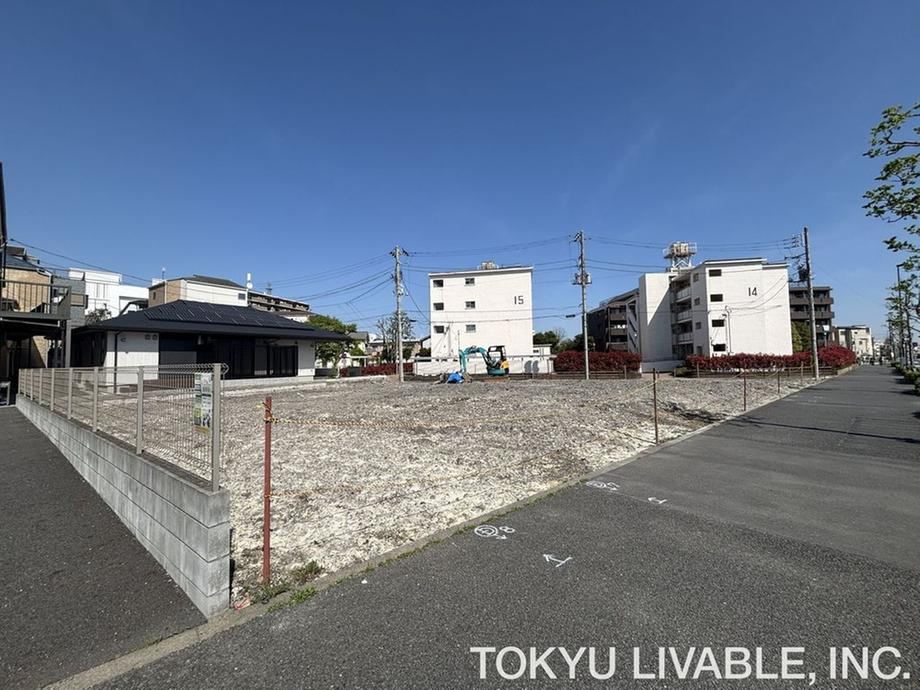 639 m² land in Edogawa Ward, Tokyo - Photo 1
