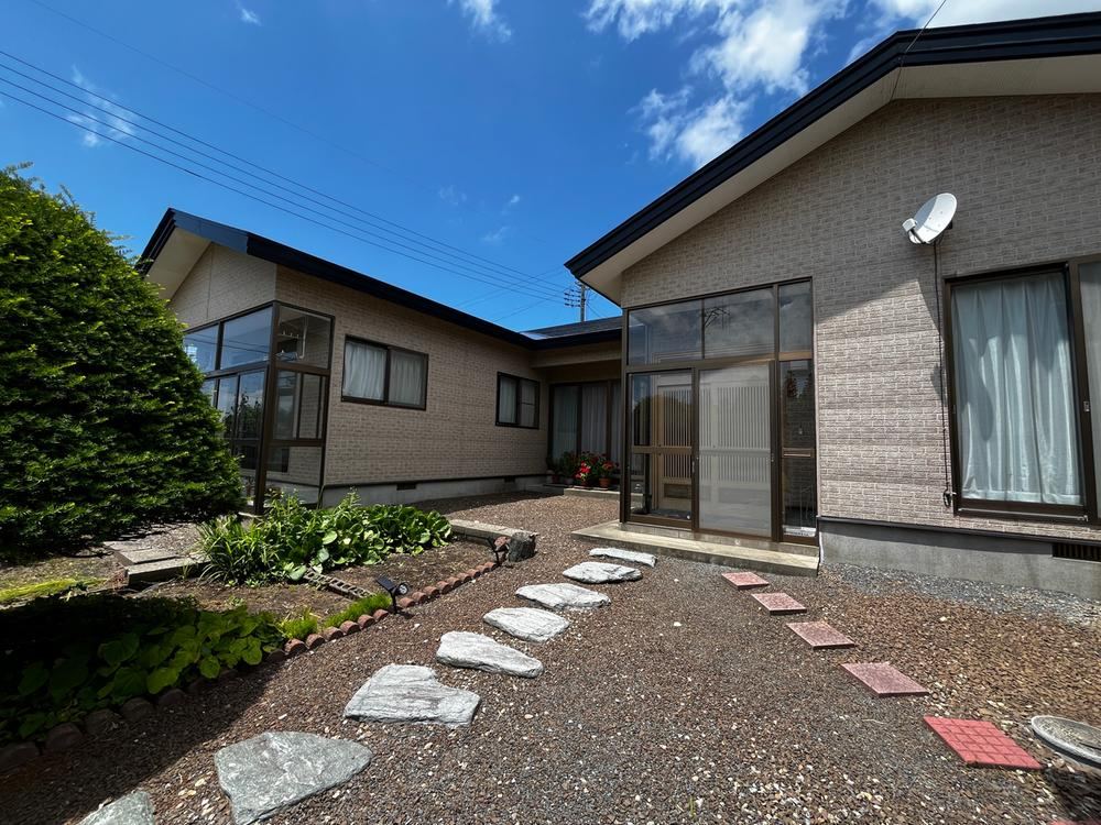 6DK house in Mitane, Yamamoto District, Akita - Photo 1