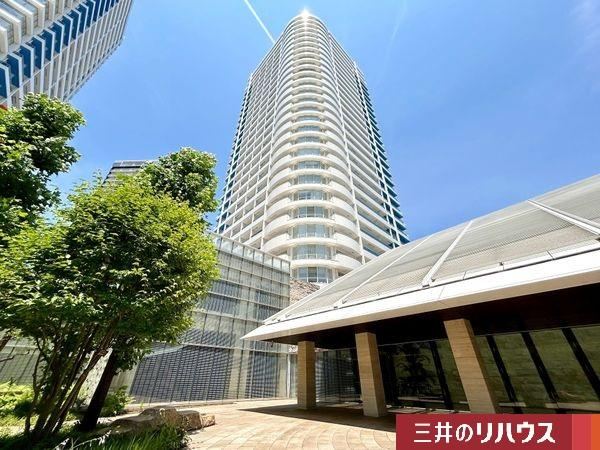 2LDK apartment in Nishi Ward, Yokohama, Kanagawa - Photo 1