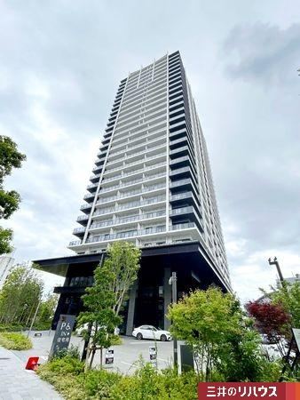 2LDK apartment in Chuo Ward, Kobe, Hyogo - Photo 1