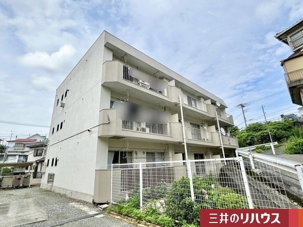 2LDK apartment in Konan Ward, Yokohama, Kanagawa - Photo 1