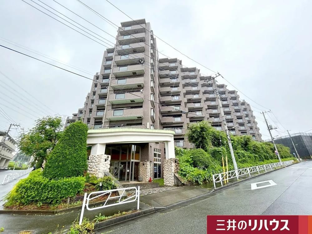 3LDK apartment in Hachioji, Tokyo - Photo 1