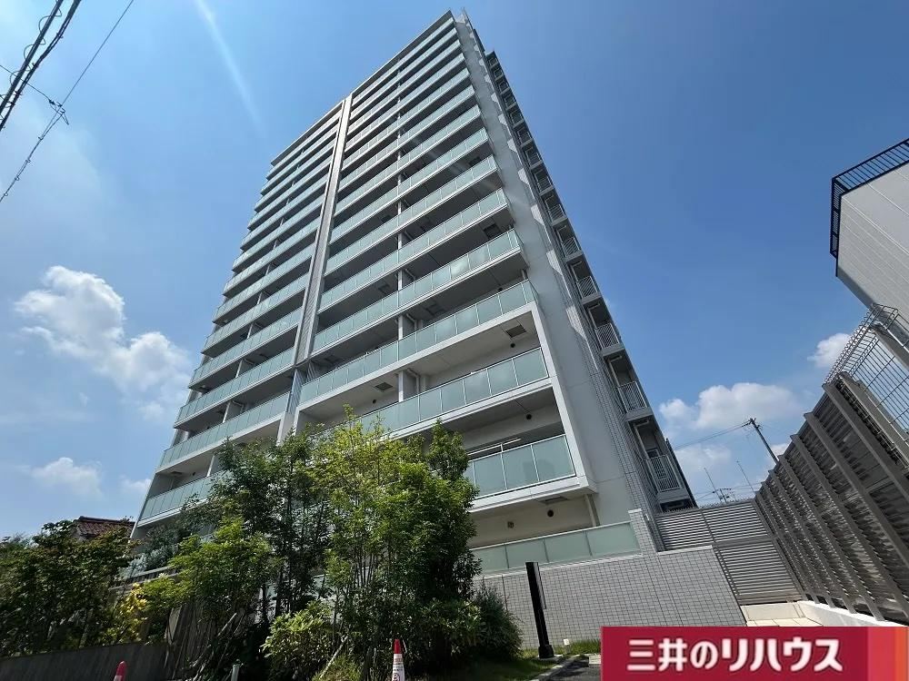 3LDK apartment in Ichinomiya, Aichi - Photo 1