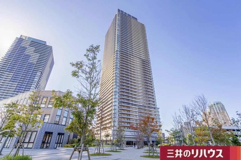 3LDK apartment in Mihama Ward, Chiba - Photo 1
