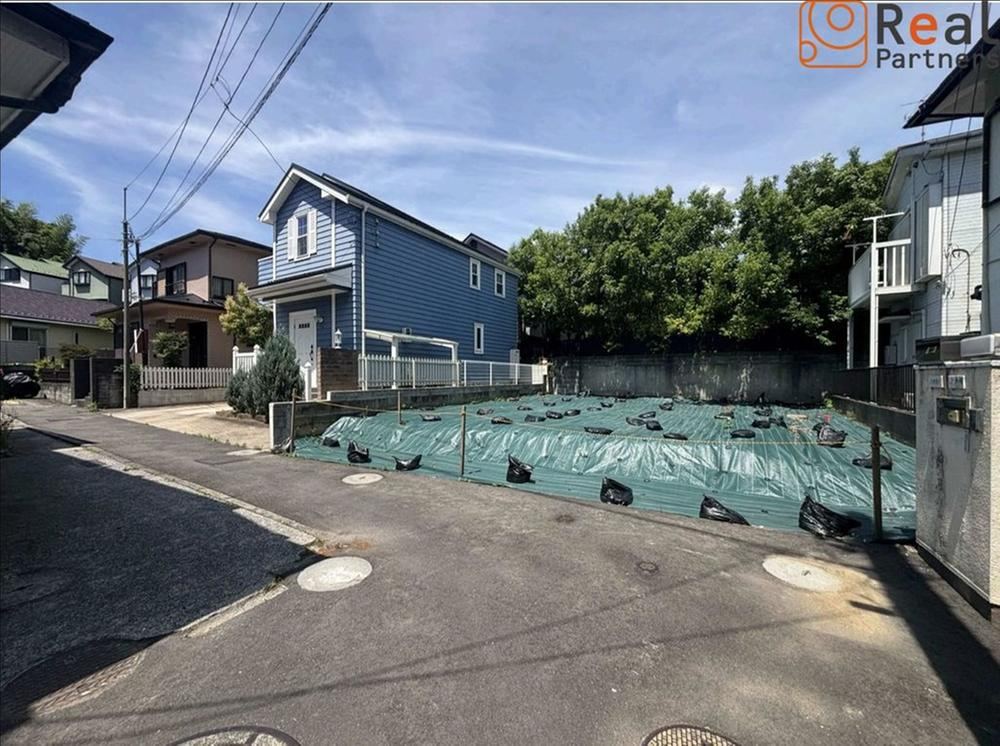 121 m² land in Isogo Ward, Yokohama, Kanagawa - Photo 1