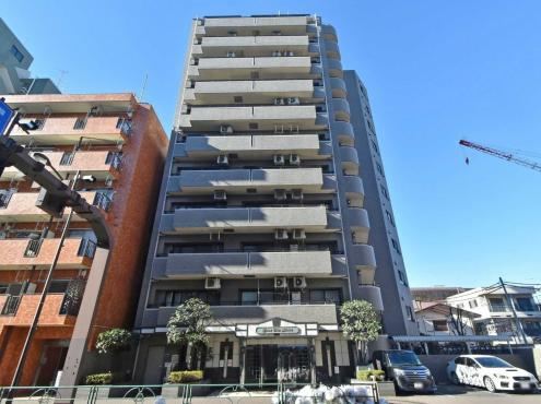 3LDK apartment in Mitaka, Tokyo - Photo 1
