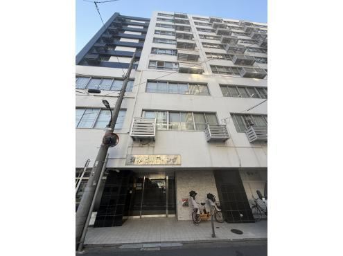 1LDK+S apartment in Shinjuku Ward, Tokyo - Photo 1