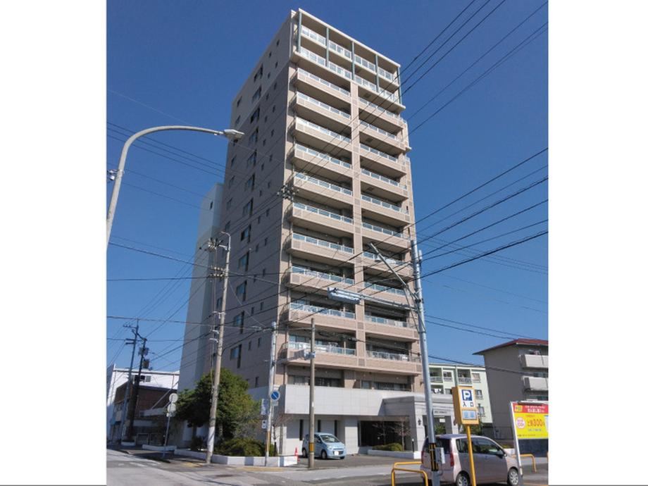 3LDK apartment in Kochi, Kochi - Photo 1