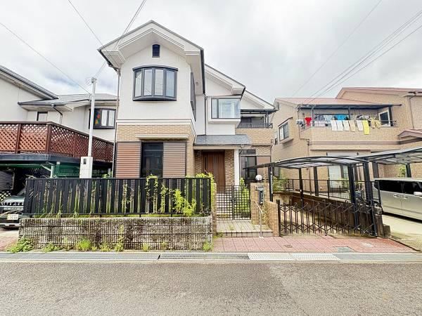 5LDK+S house in Tondabayashi, Osaka - Photo 1