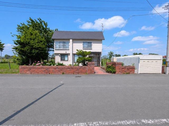 244 m² land in Ebetsu, Hokkaido - Photo 1