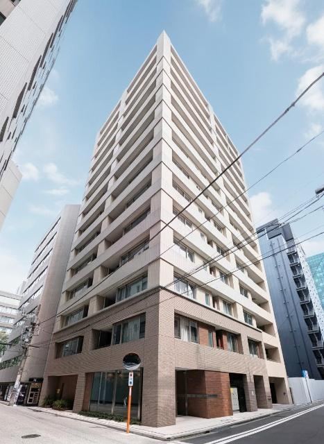 2LDK apartment in Chiyoda Ward, Tokyo - Photo 1