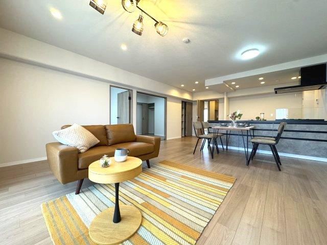 3LDK apartment in Tarumi Ward, Kobe, Hyogo - Photo 1