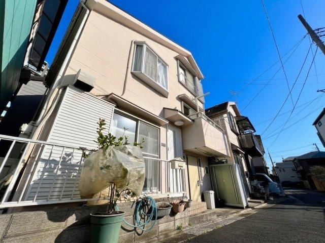 3DK house in Katsushika Ward, Tokyo - Photo 1
