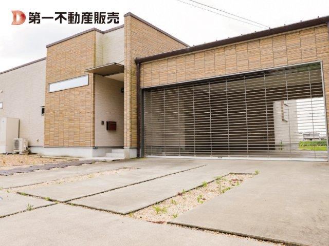 4LDK house in Suzuka, Mie - Photo 1