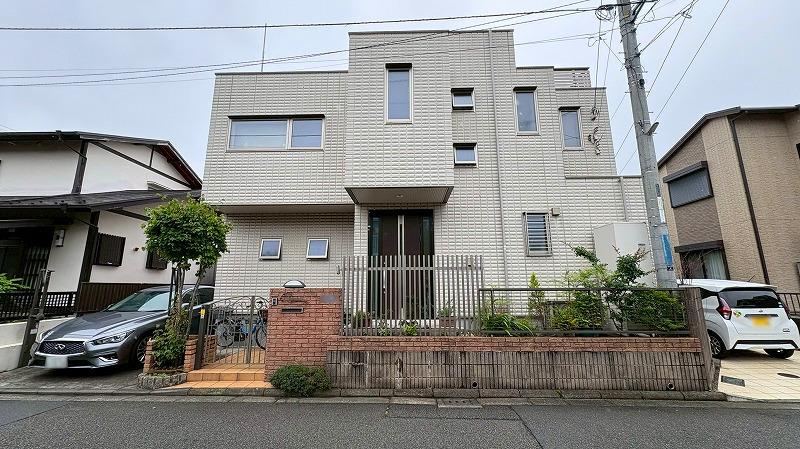 5LDK+S house in Chigasaki, Kanagawa - Photo 1