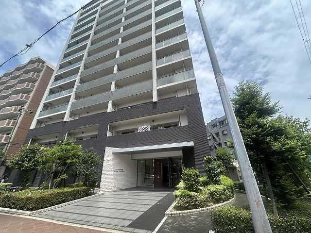 4LDK apartment in Sakai Ward, Sakai, Osaka - Photo 1