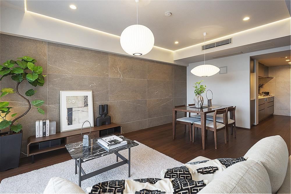 3LDK apartment in Minato Ward, Tokyo - Photo 1