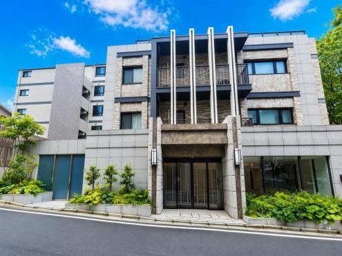 2LDK apartment in Aoba Ward, Yokohama, Kanagawa - Photo 1