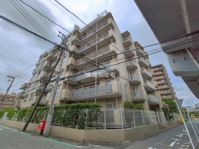 3LDK apartment in Funabashi, Chiba - Photo 1