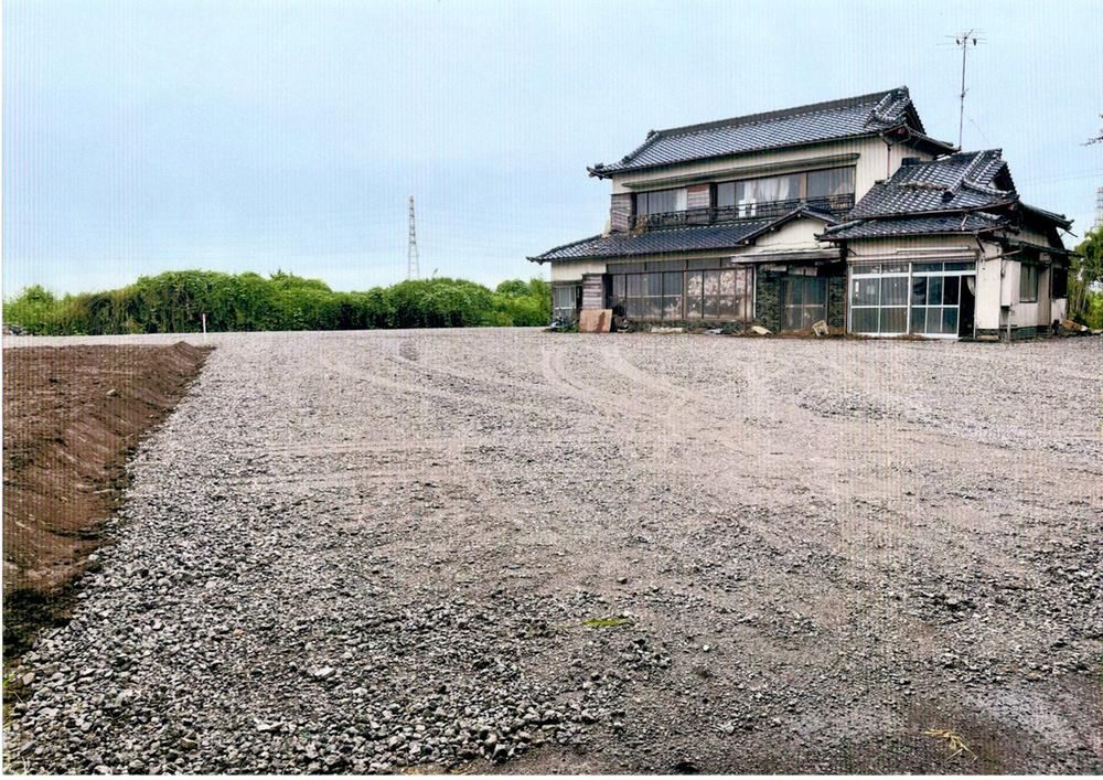 2308 m² land in Kazo, Saitama - Photo 1