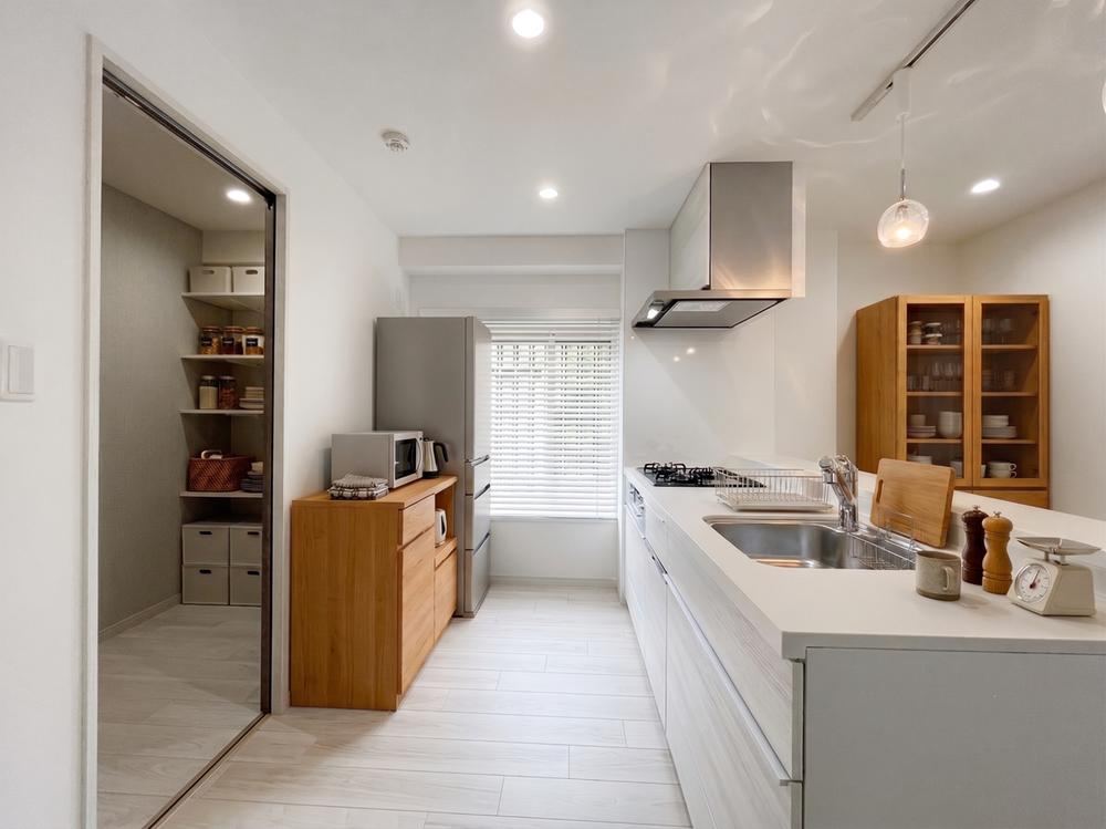2LDK apartment in Aoba Ward, Yokohama, Kanagawa - Photo 1