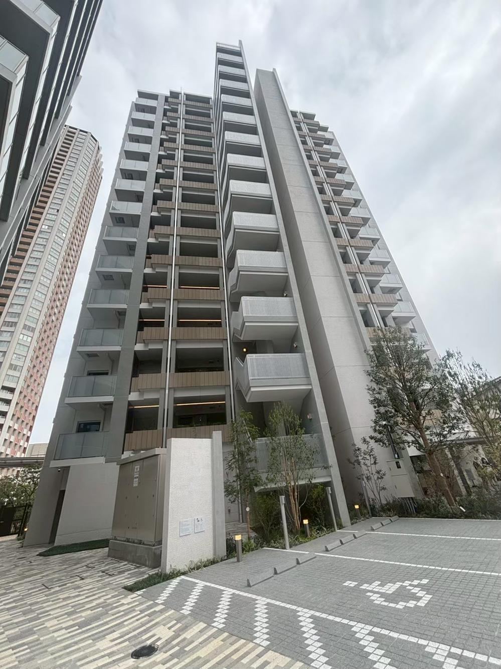 1LDK apartment in Minato Ward, Tokyo - Photo 1