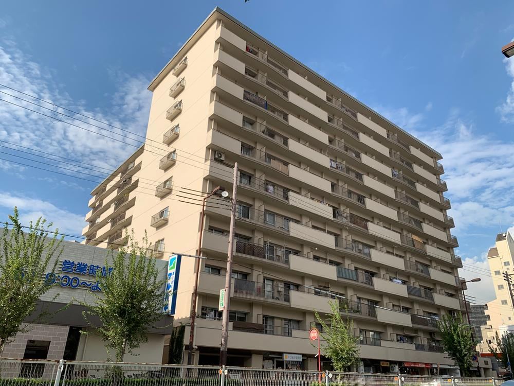 3LDK apartment in Miyakojima Ward, Osaka - Photo 1