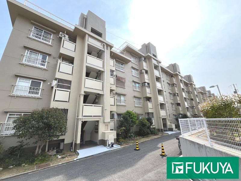 3DK apartment in Nagata Ward, Kobe, Hyogo - Photo 1