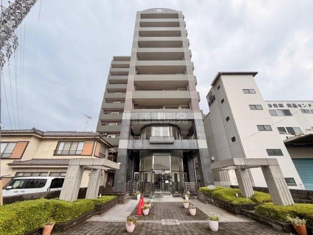 3LDK apartment in Asaka, Saitama - Photo 1