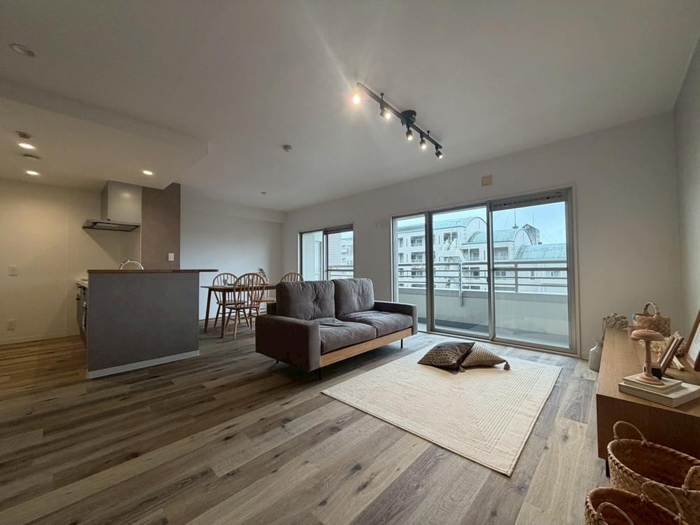 3LDK apartment in Komaki, Aichi - Photo 1