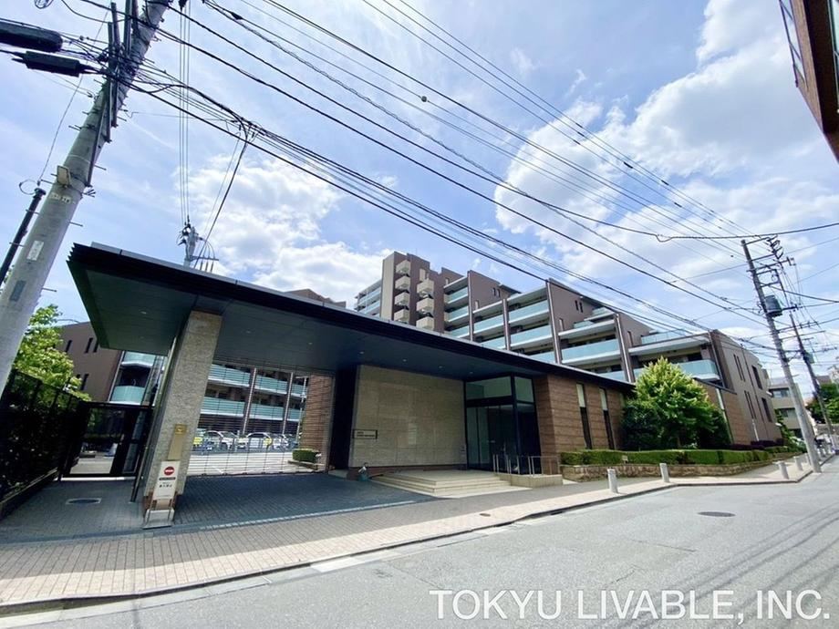 3LDK apartment in Nerima Ward, Tokyo - Photo 1
