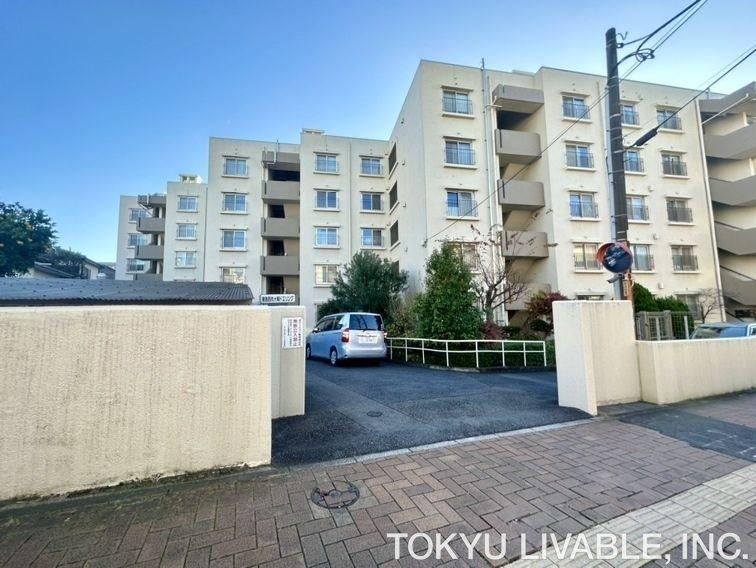 2LDK apartment in Aoba Ward, Yokohama, Kanagawa - Photo 1