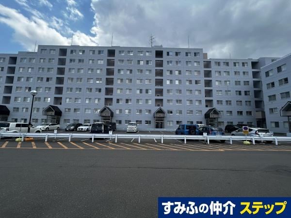 3LDK apartment in Toyohira Ward, Sapporo, Hokkaido - Photo 1
