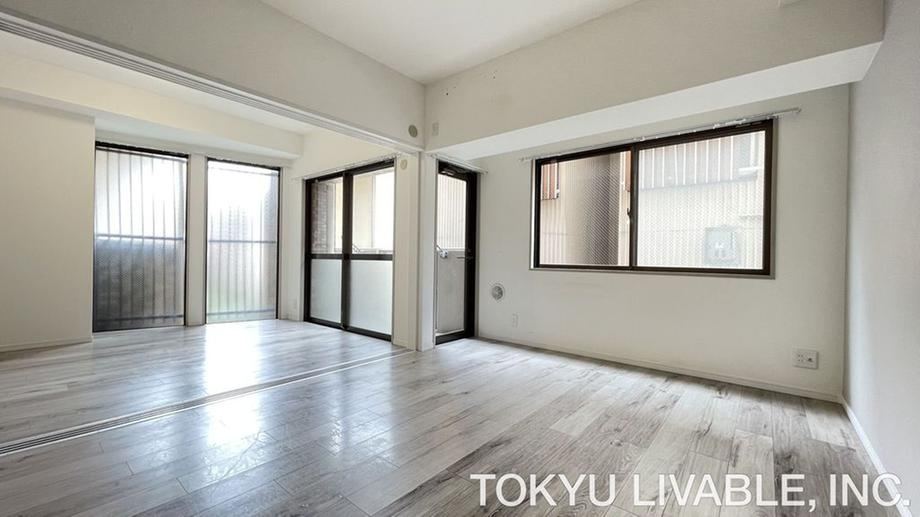 2DK apartment in Naka Ward, Yokohama, Kanagawa - Photo 1