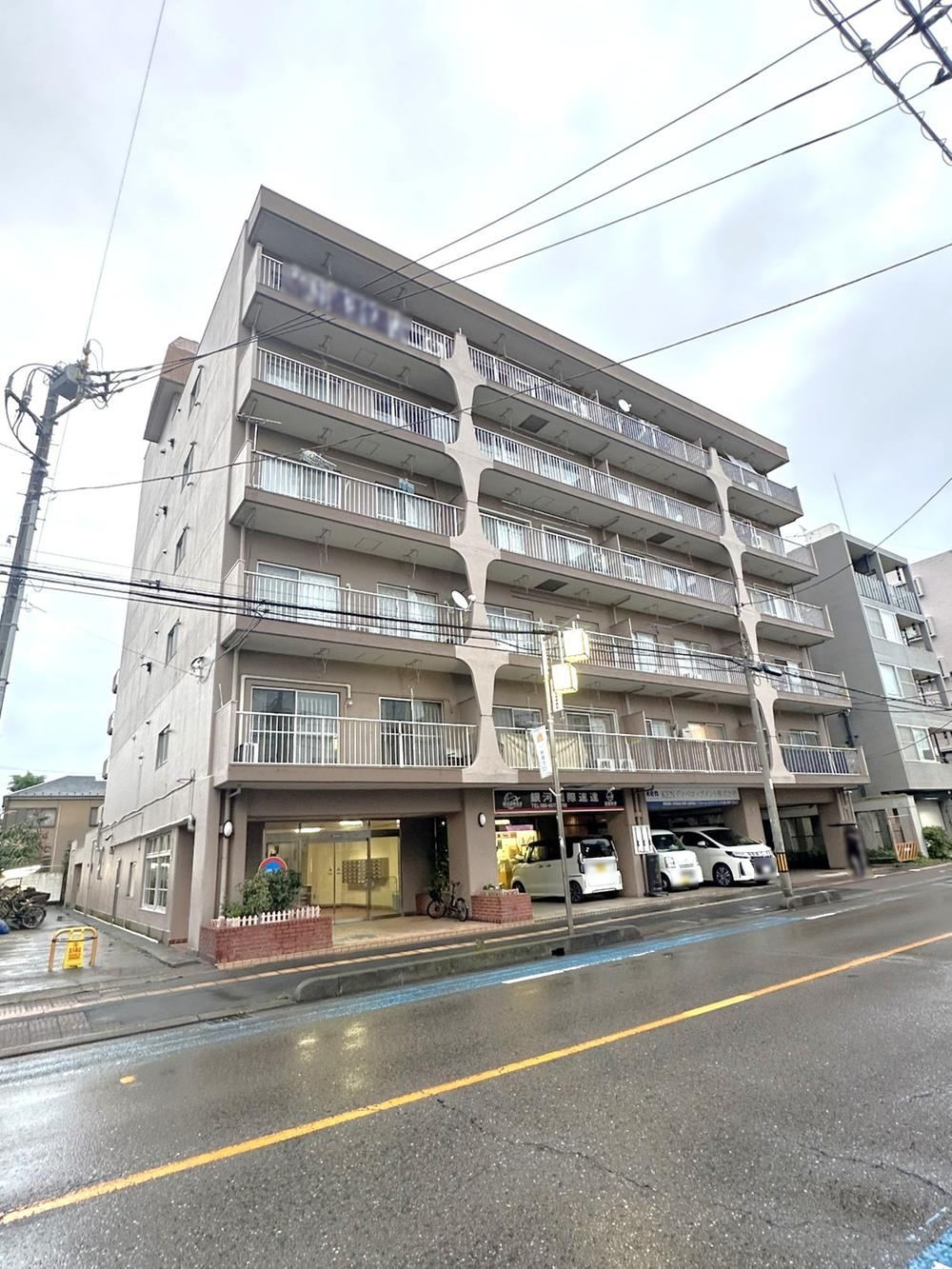 3LDK apartment in Warabi, Saitama - Photo 1