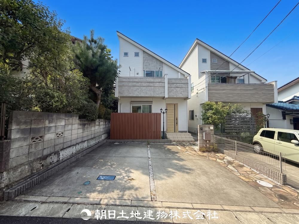 2LDK house in Machida, Tokyo - Photo 1