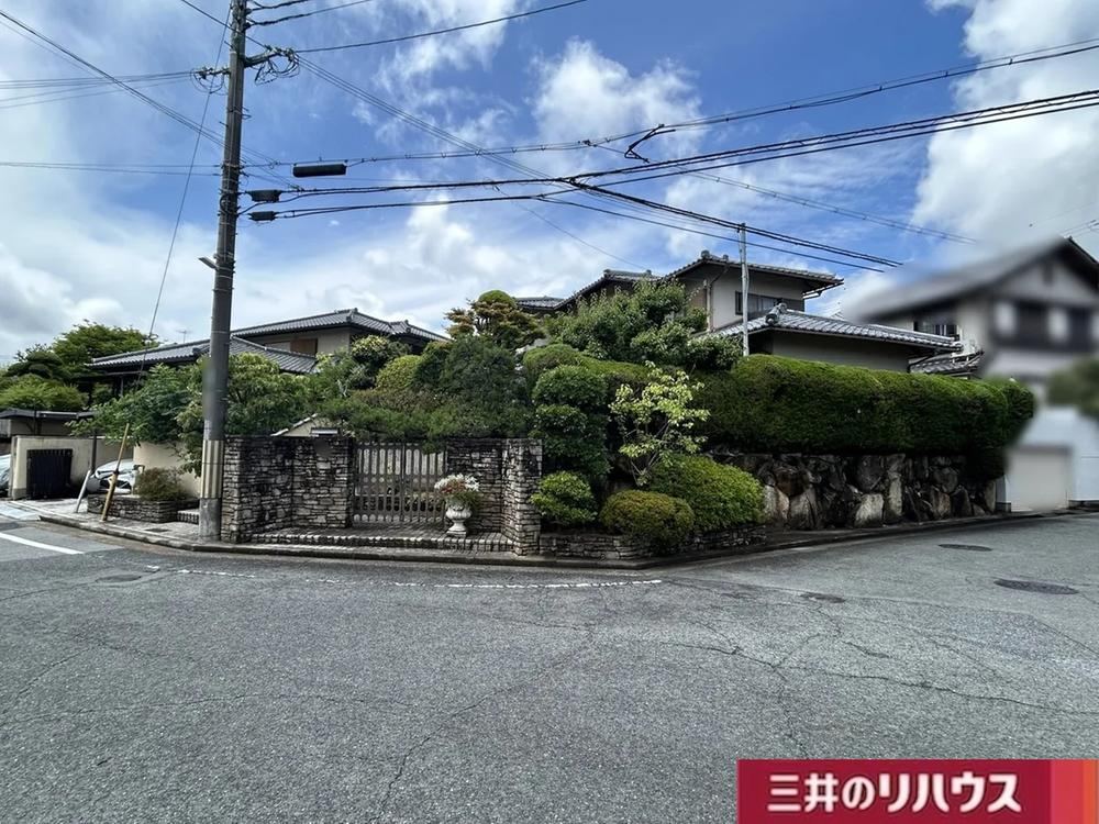 6DK house in Nara, Nara - Photo 1