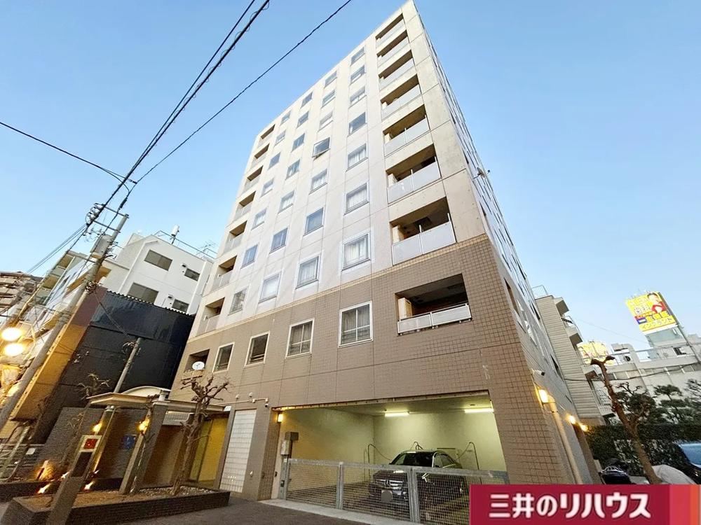 2LDK apartment in Toshima Ward, Tokyo - Photo 1